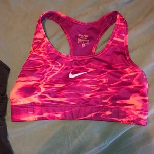 Nike drifit sports bra